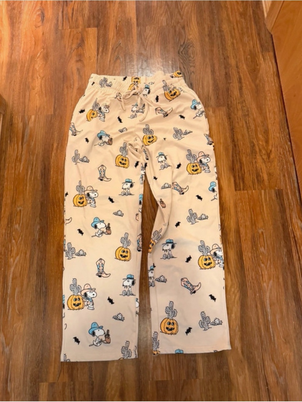 Peanuts Beige Halloween Pumpkin & Snoopy Pajama Bottoms
